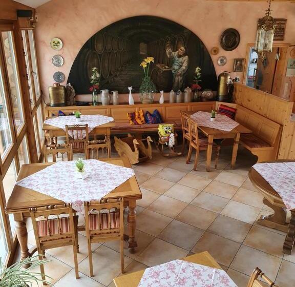 住宿加早餐 Weinhaus Paradies