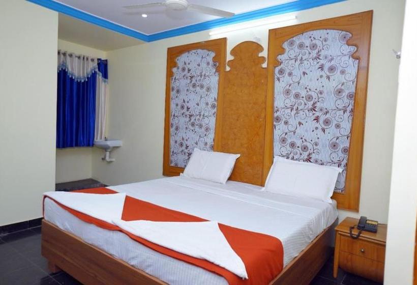 هتل Aswini Grand Lodge