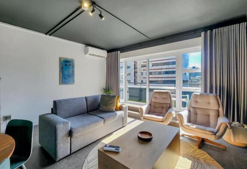 ホテル Blackbrick Cape Town Foreshore