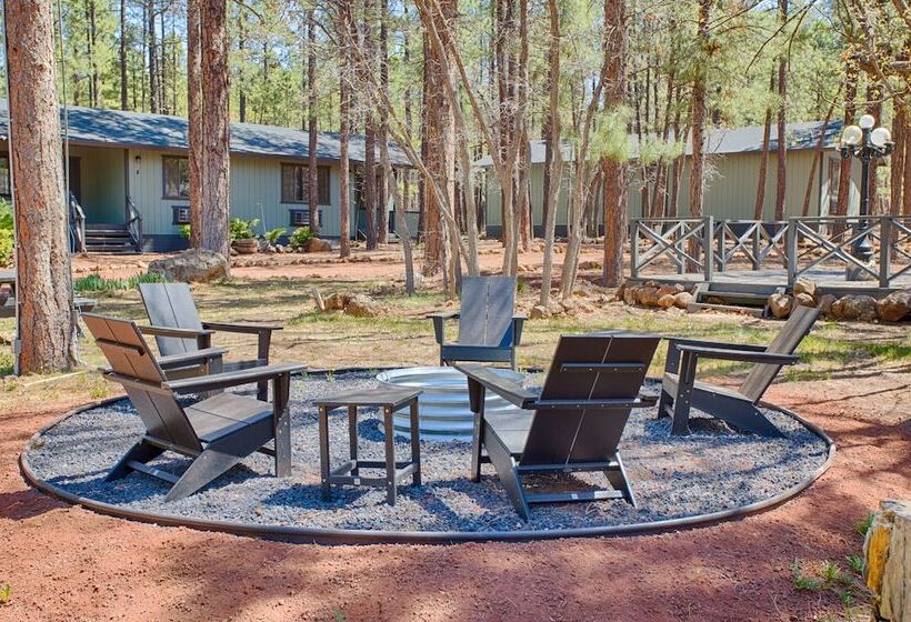 酒店 Buck Springs Resort