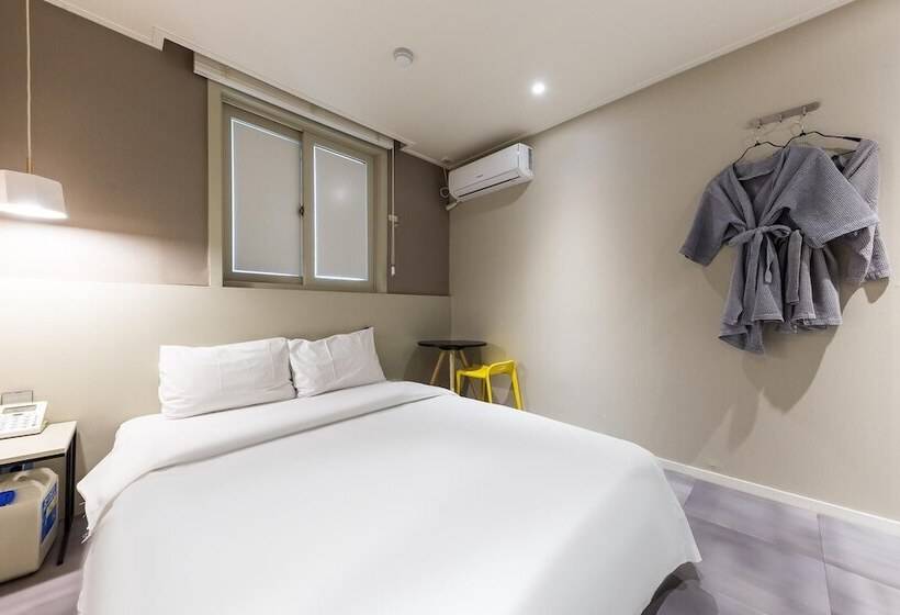 Daejeon Yongjeon Hotel Ben