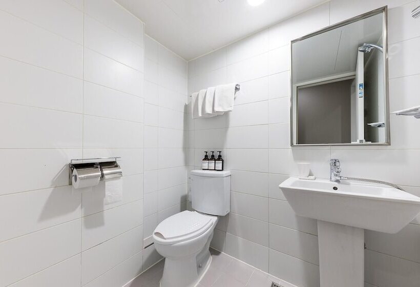 Daejeon Yongjeon Hotel Ben