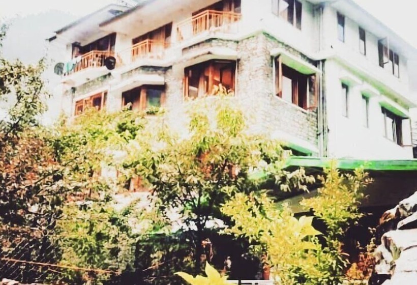 Отель Devlok International