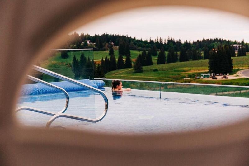 Отель Elexus Apartments Poiana Brasov