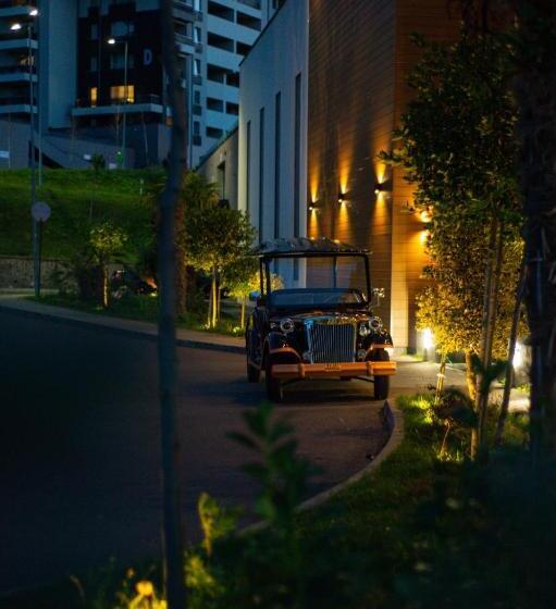 Отель Elexus Apartments Poiana Brasov