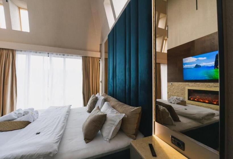 Отель Elexus Apartments Poiana Brasov