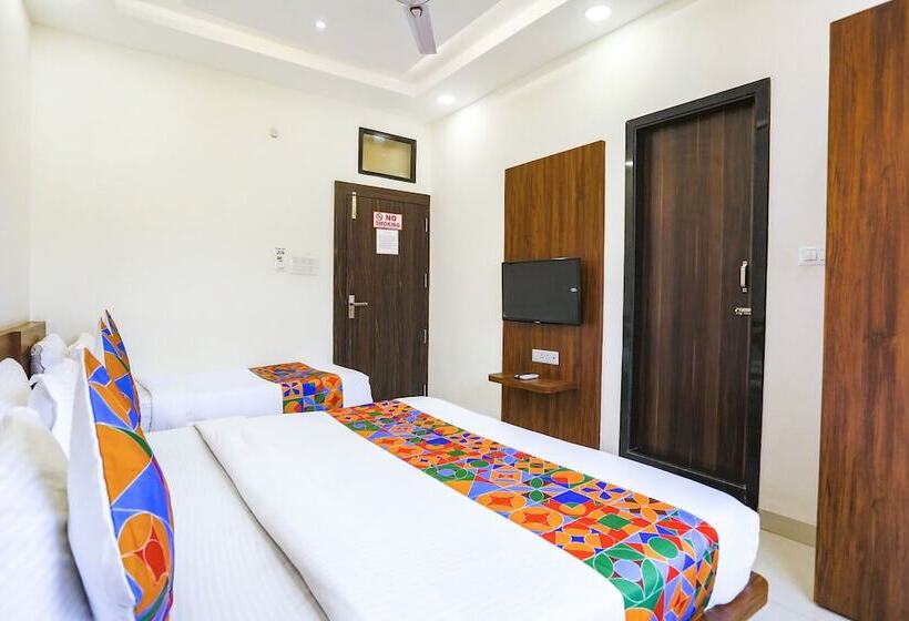 Fabhotel Balaji Paradise