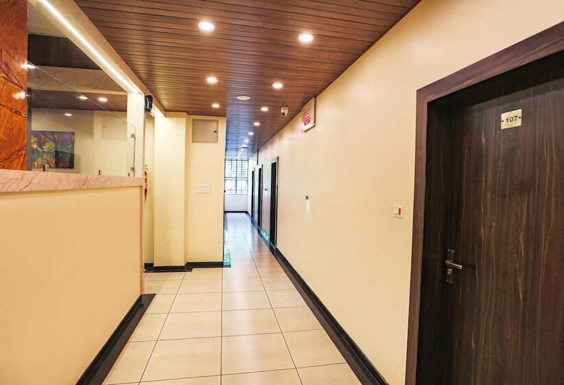 Fabhotel Balaji Paradise