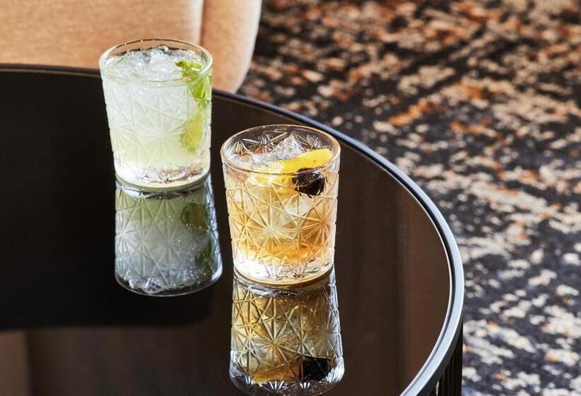 هتل Hyatt Place Phoenix/downtown