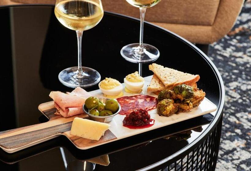 هتل Hyatt Place Phoenix/downtown