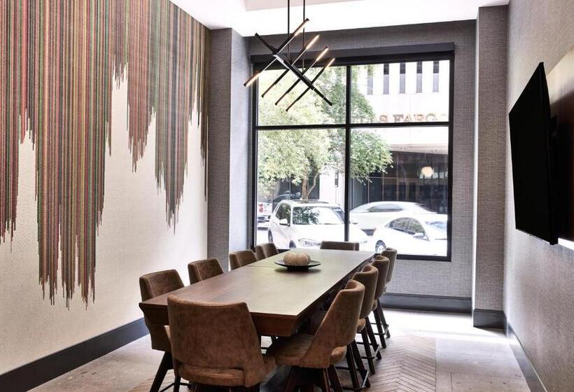 هتل Hyatt Place Phoenix/downtown