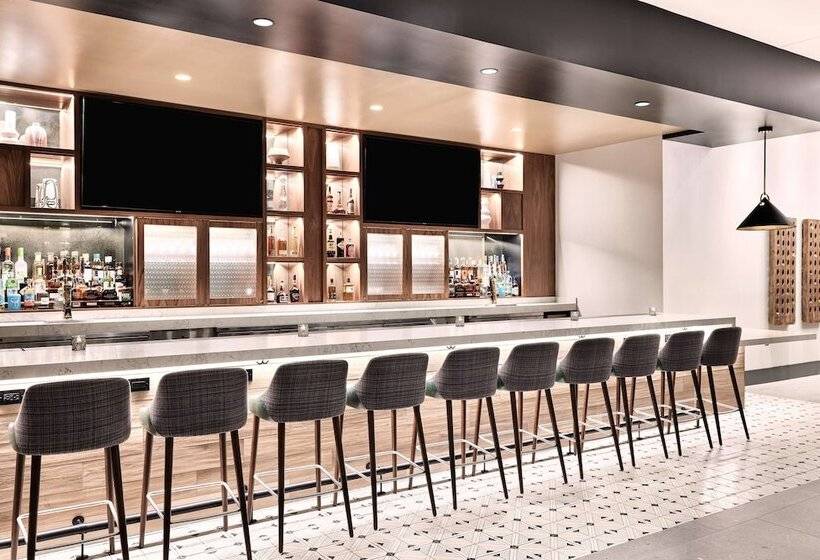 هتل Hyatt Place Phoenix/downtown