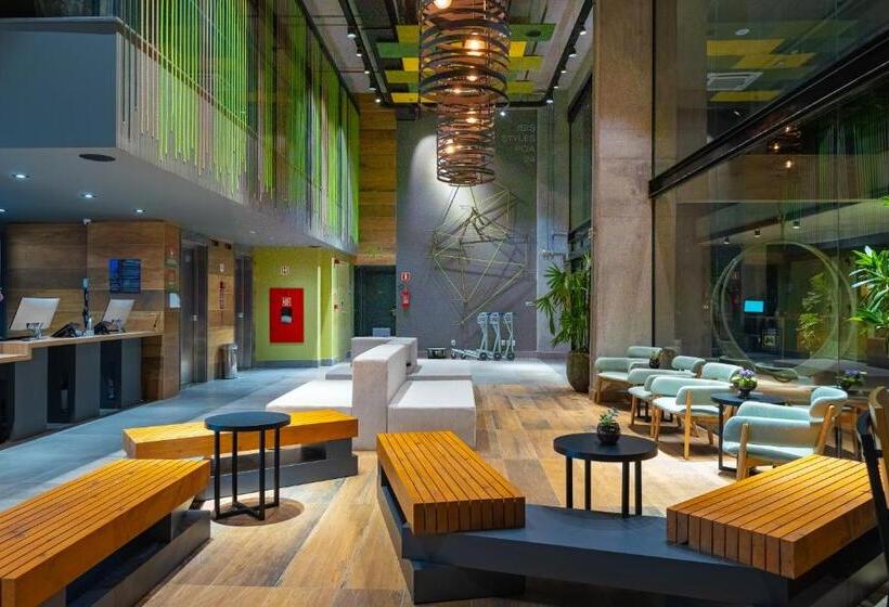 호텔 Ibis Styles Porto Alegre Moinhos De Vento