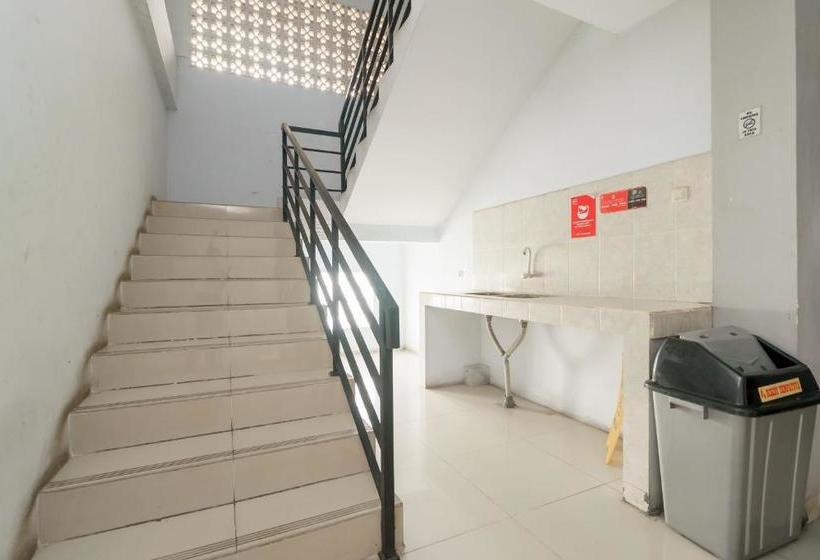 酒店 Koolkost Syariah Near Kampus Utama Universitas Budi Luhur