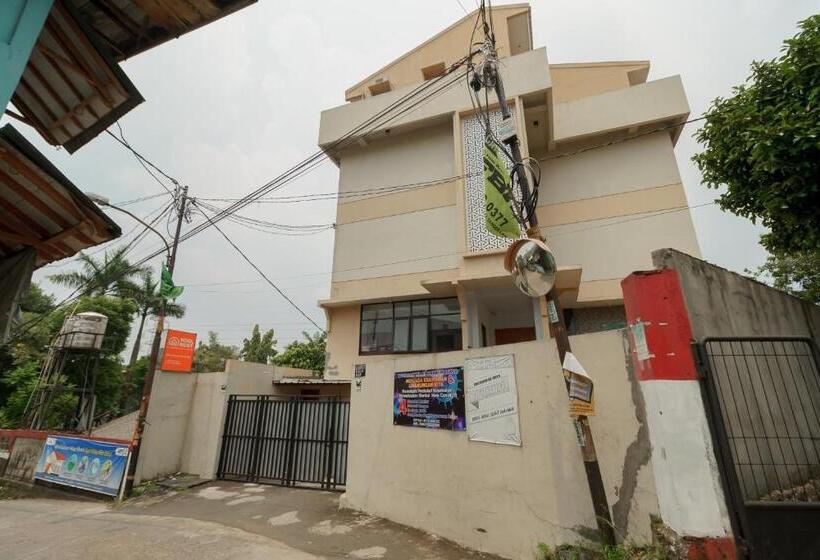 酒店 Koolkost Syariah Near Kampus Utama Universitas Budi Luhur