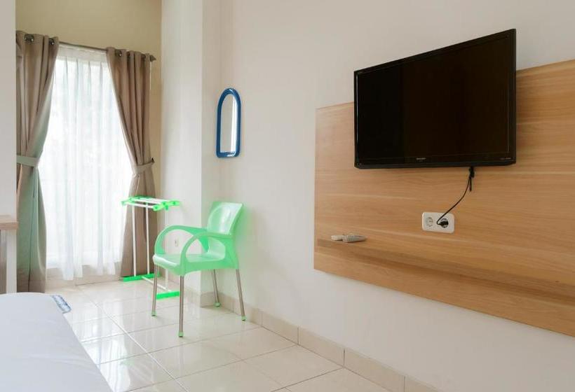 Отель Mango Suites Redpartner