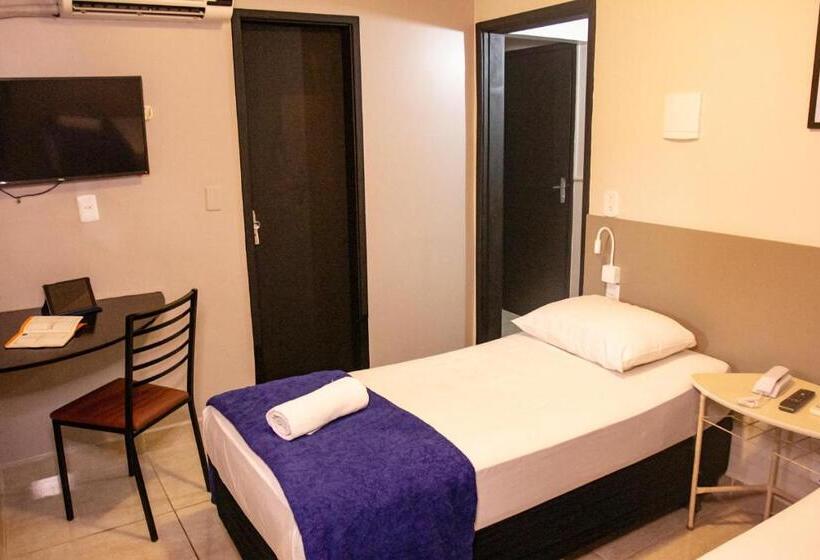 בית מלון כפרי Montana Aeroporto