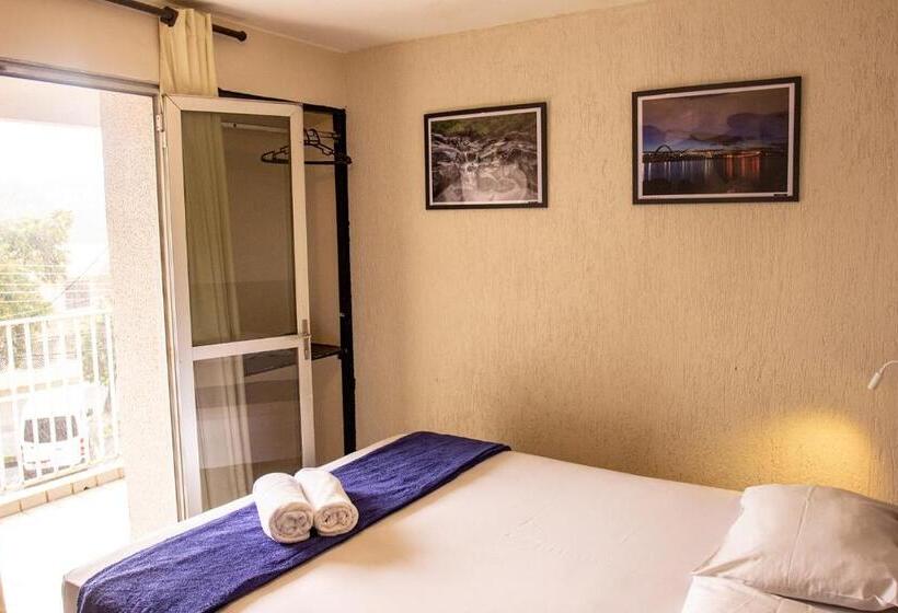 בית מלון כפרי Montana Aeroporto