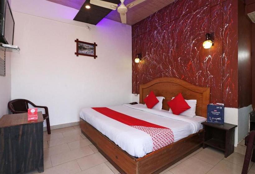 호텔 Oyo 78384 Expressway Hub