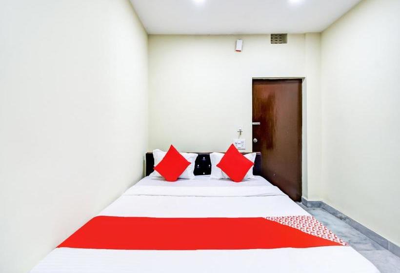 Отель Oyo 79495 Maa Mangala Guest House