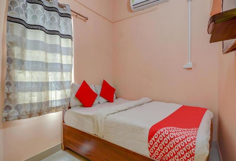 호텔 O Sidhu Kanhu & Banquet