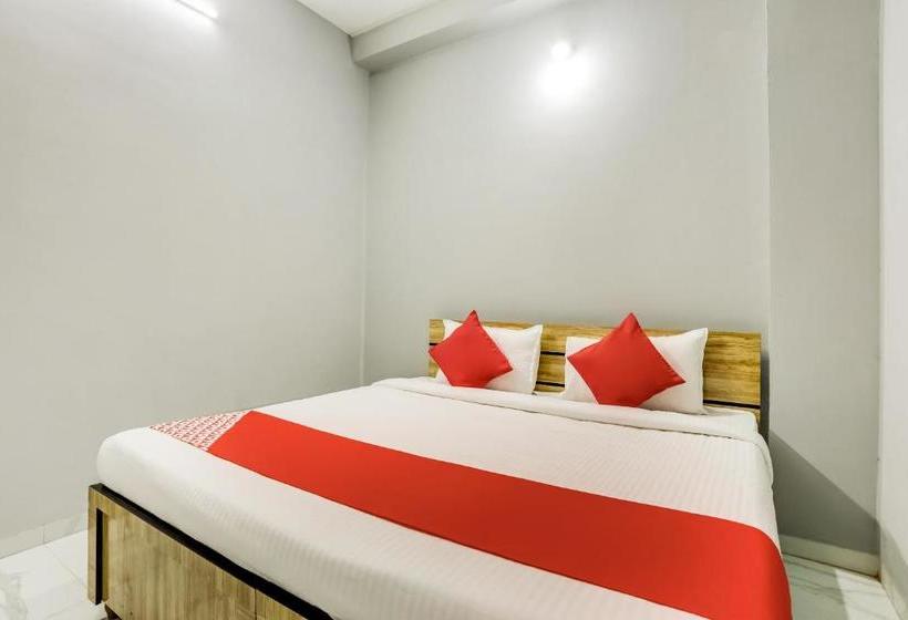 호텔 Oyo 79965 Flagship Destiny S