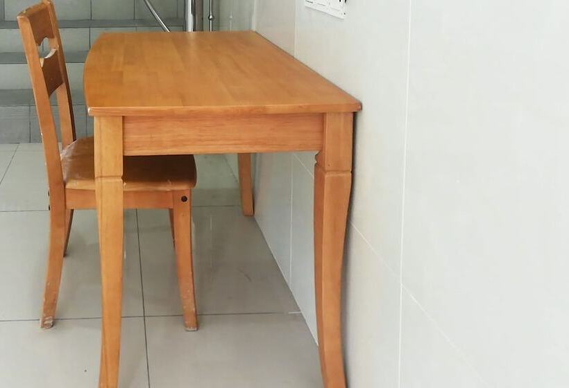 فندق Oyo 90248 Kapitan Inn