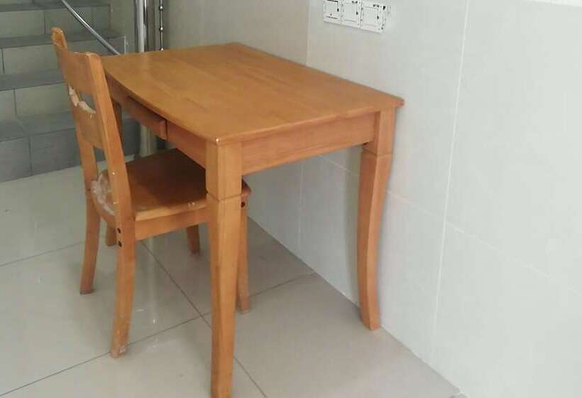 فندق Oyo 90248 Kapitan Inn