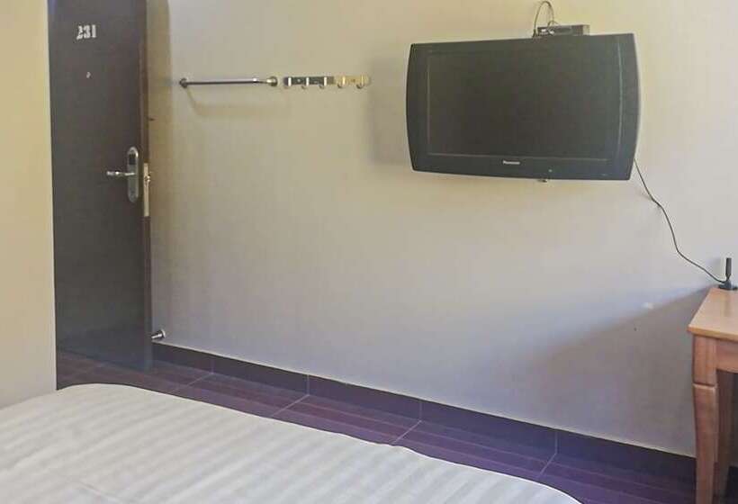 فندق Oyo 90248 Kapitan Inn