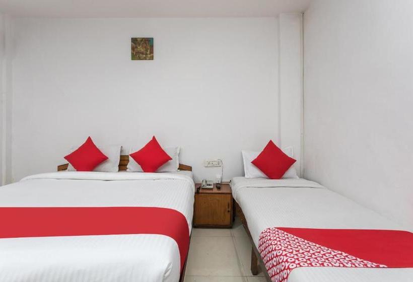 ホテル Oyo Flagship 80138 Sr