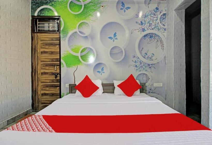 ホテル Oyo Rdp084 The Vidya Grand