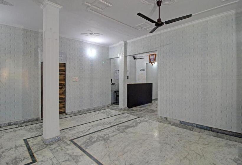 ホテル Oyo Rdp084 The Vidya Grand