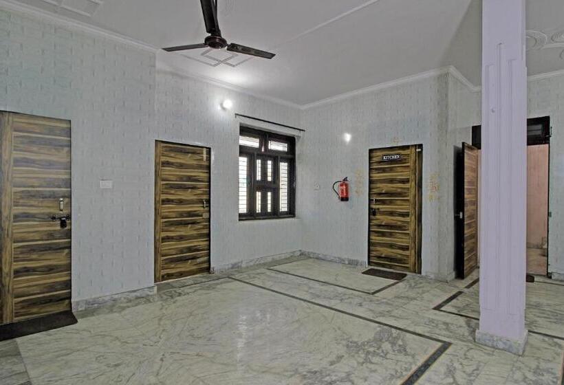 ホテル Oyo Rdp084 The Vidya Grand