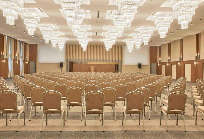 ホテル Park Dedeman Kastamonu