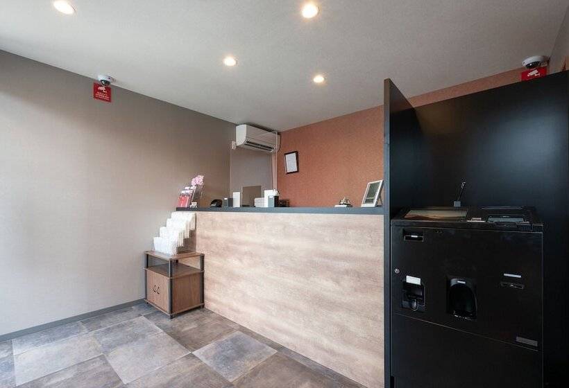 בית מלון כפרי R9 The Yard Noda