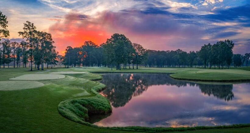 Sheraton Flowood The Refuge Hotel & Conference Center