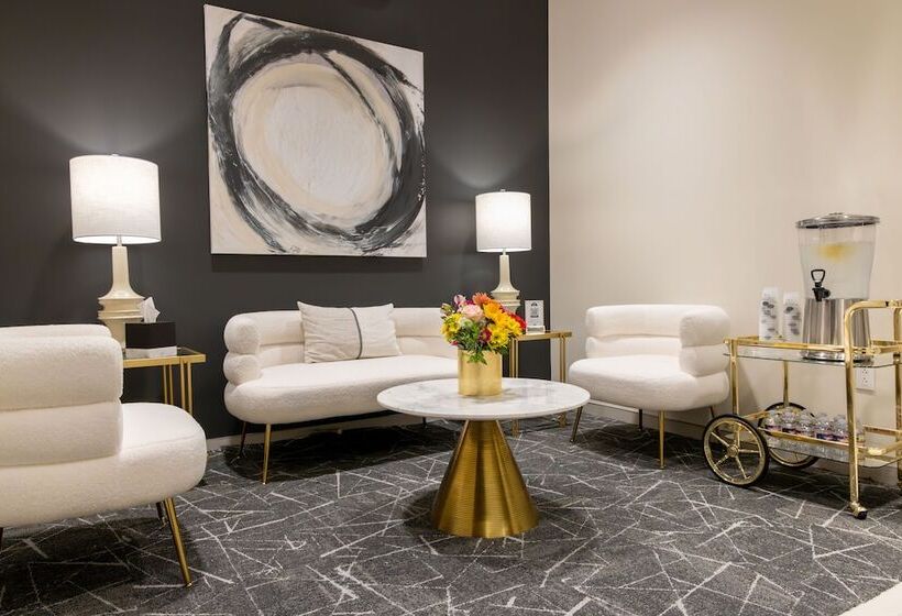 Sheraton Flowood The Refuge Hotel & Conference Center