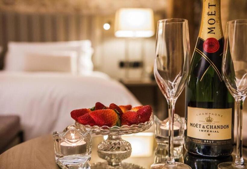 هتل Sofraga Palacio