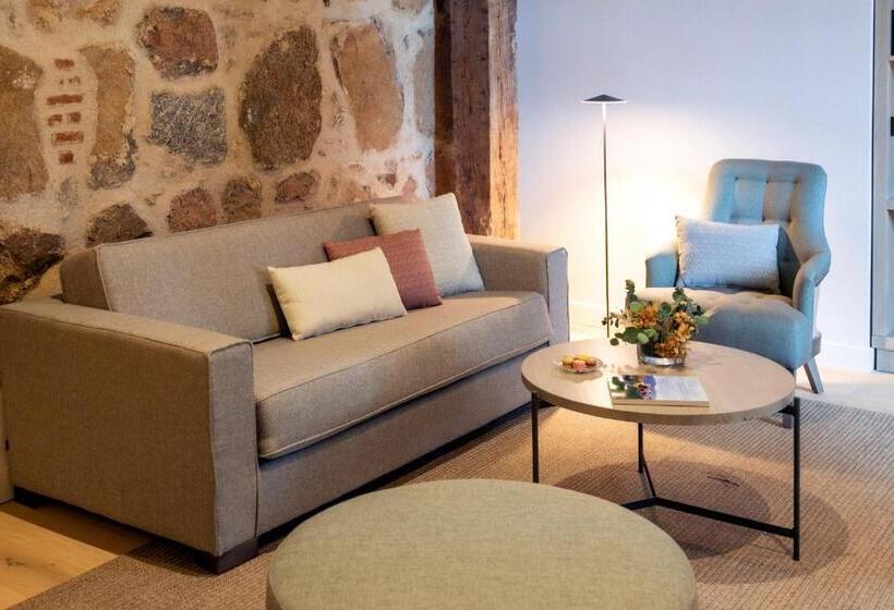 هتل Sofraga Palacio