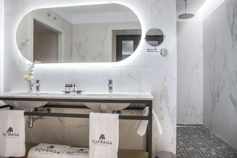 هتل Sofraga Palacio