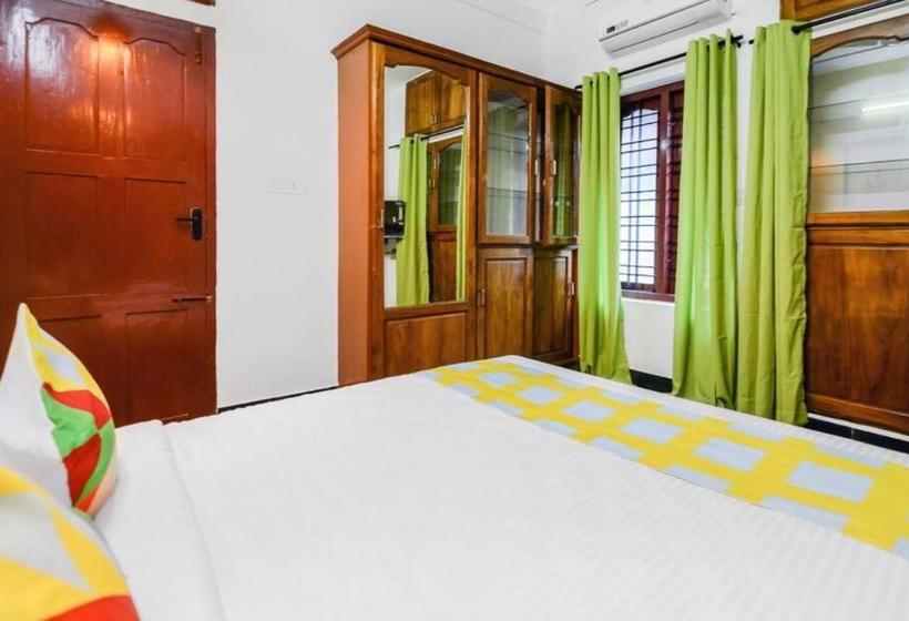 פנסיון Grand Avenue Executive Stay