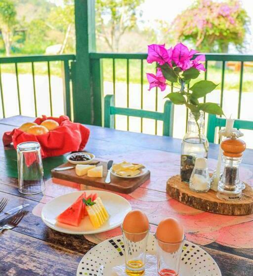 פנסיון La Hacienda