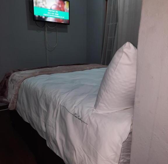 펜션 Luvuyos Guest House Pmb