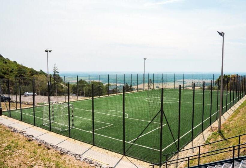 Rákóczi Hotel, Tábor és Rendezvényközpont