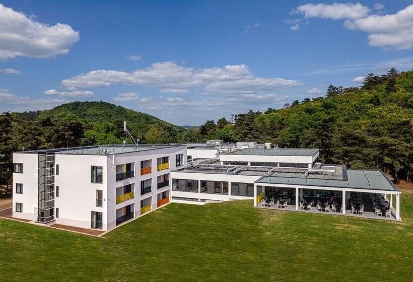 Rákóczi Hotel, Tábor és Rendezvényközpont