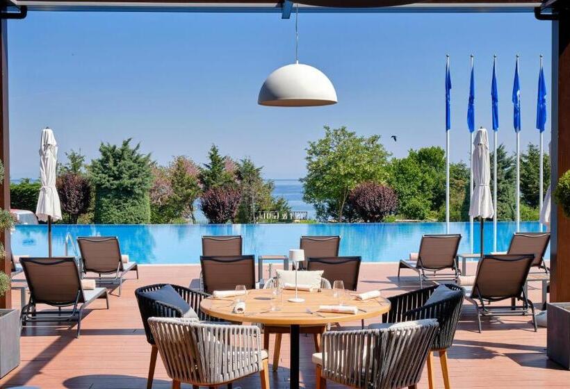Viva Mare Beach Hotel By Santa Marina