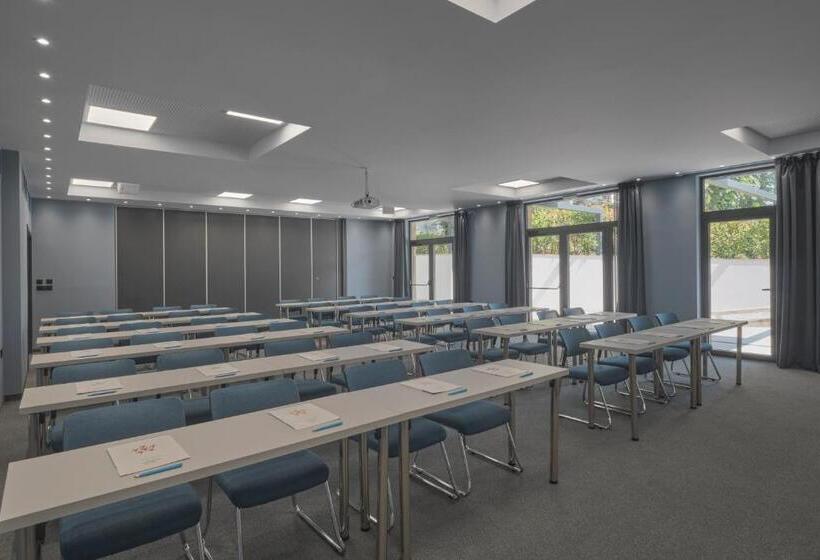 Viva Mare Beach Hotel By Santa Marina