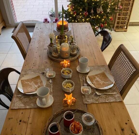 مبيت وإفطار La Suite Du 12