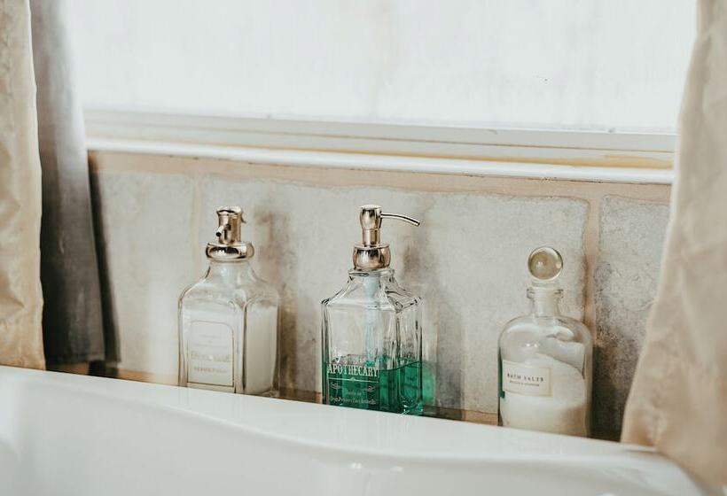 민박 Towering Oaks Event & Retreat Center