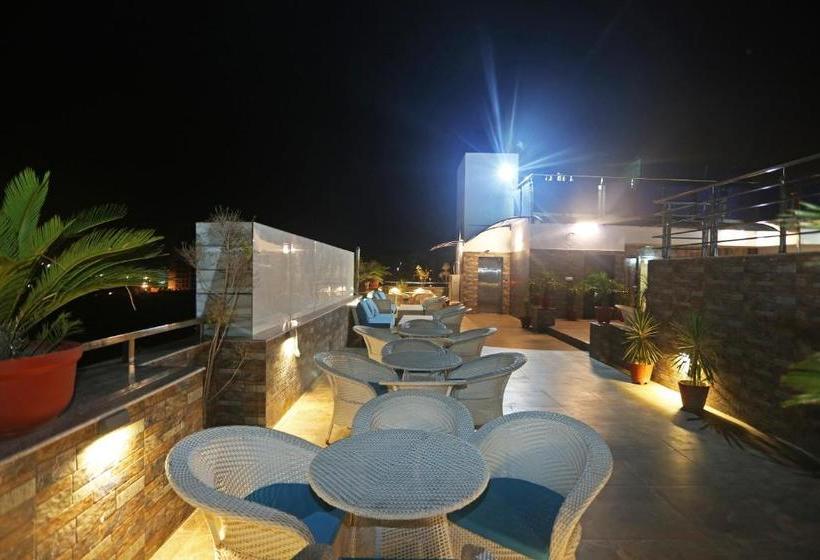 Hotel Capital O 9370  Candlewood